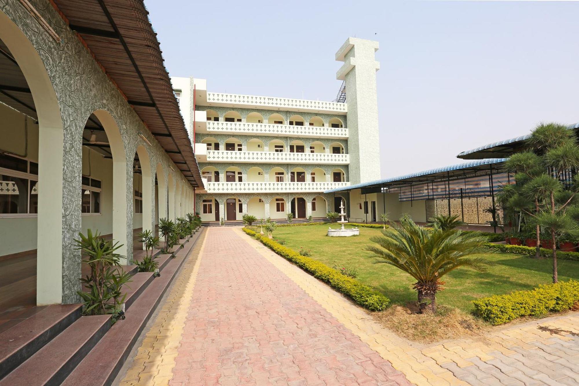 Hotel O Radhika Resort Kota  Dış mekan fotoğraf